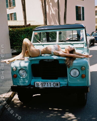 Hailey Grice nude photo 13