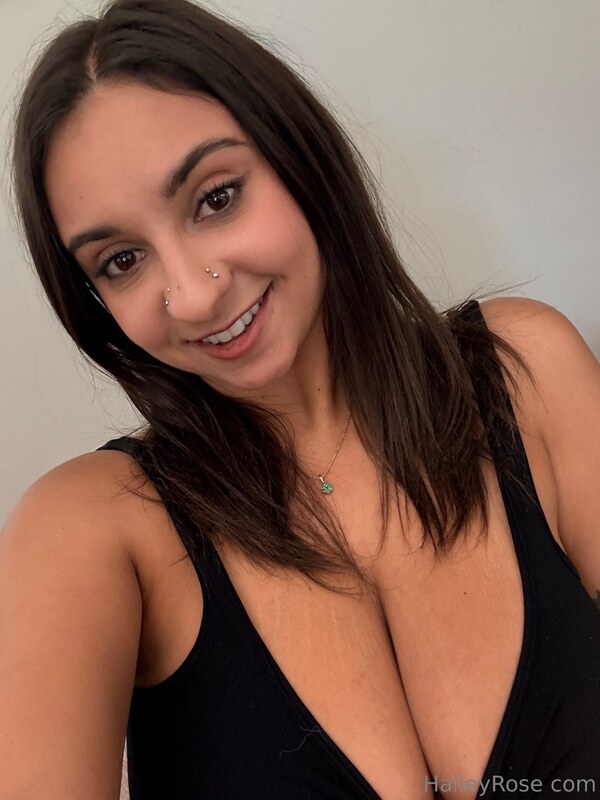 Hailey Rose nude photo 33