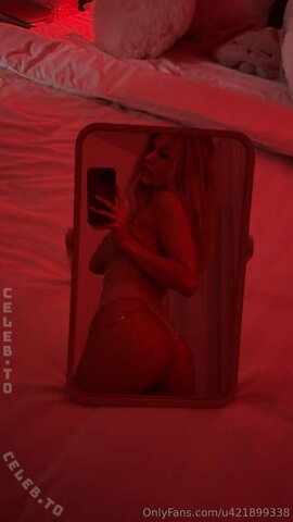 Hailey Wagner nude photo 39