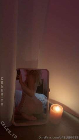 Hailey Wagner nude photo 35