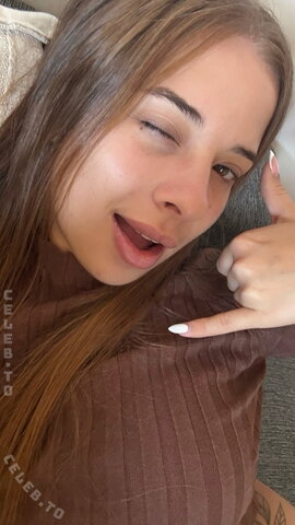 haileyrain nude photo 3