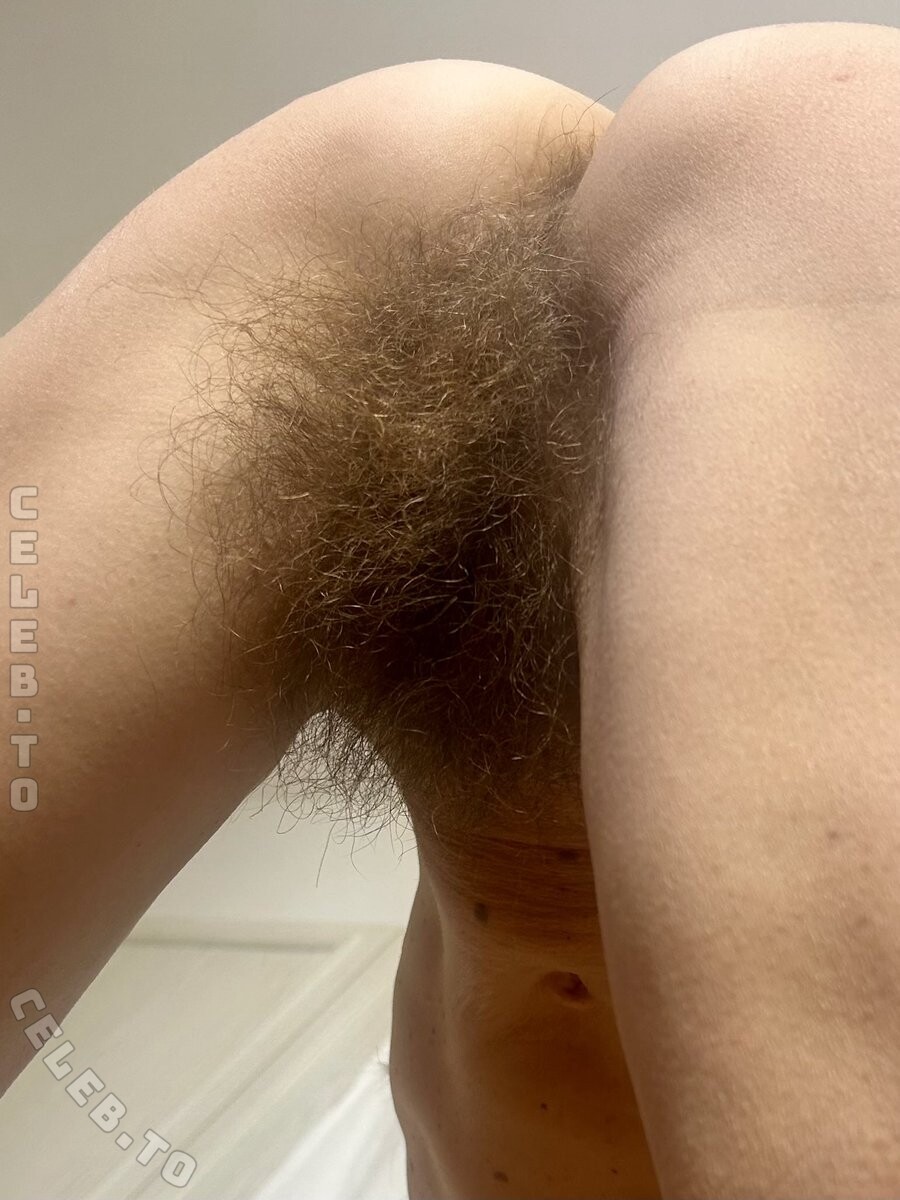 Hairy sara nude photo 5