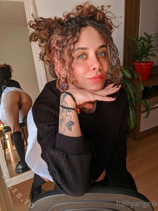hairyangela nude photo 8