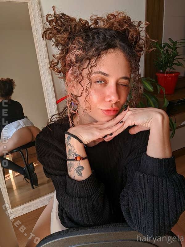 hairyangela nude photo 9