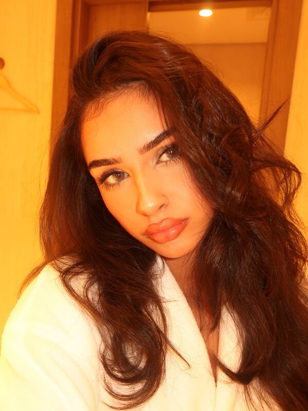 Haleemuh.h nude photo 5