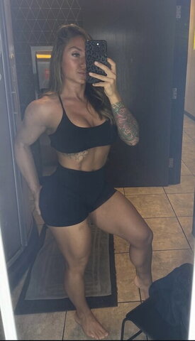 Haley Jackson nude photo 5
