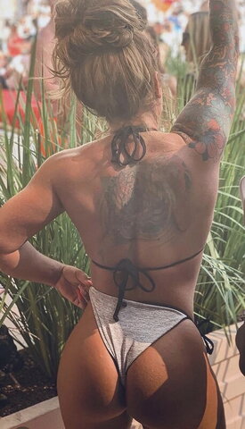 Haley Jackson nude photo 3