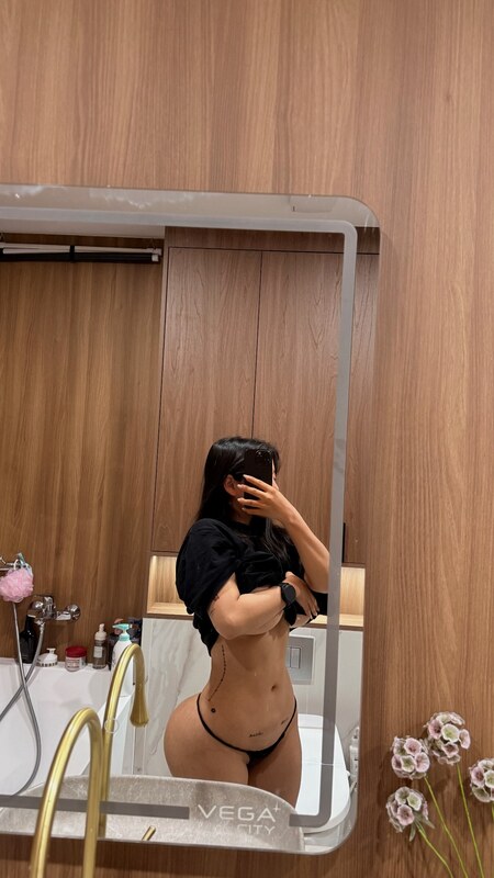 Haliun__b__ nude photo 3