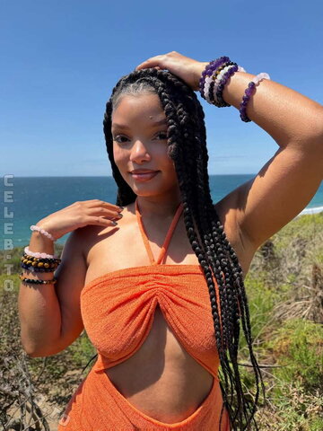 Halle Bailey nude