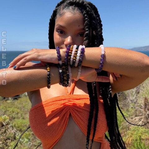Halle Bailey nude