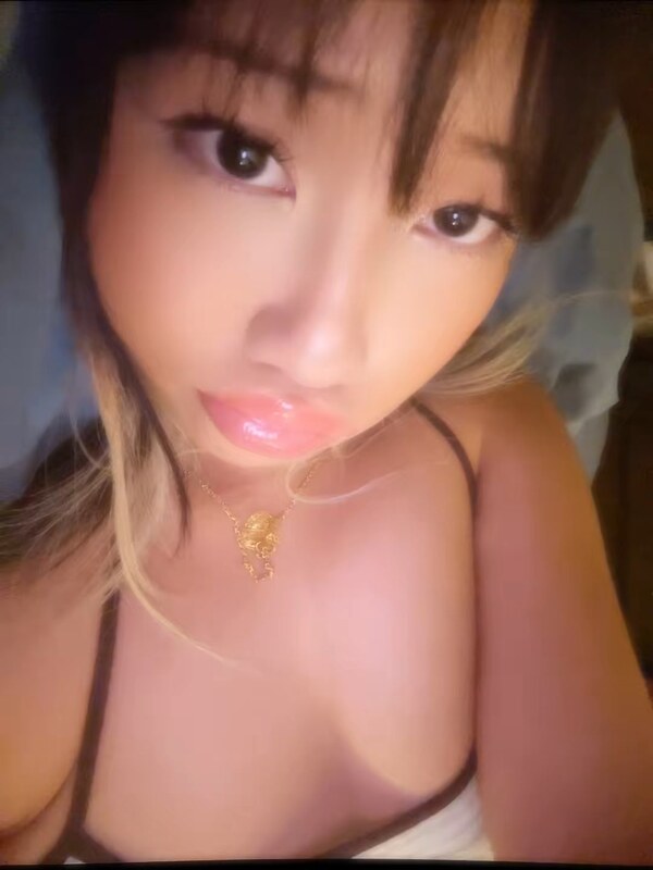 hangyodanlovr nude photo 1