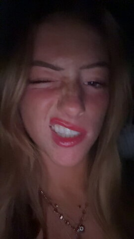 Hannaahhn nude photo 3