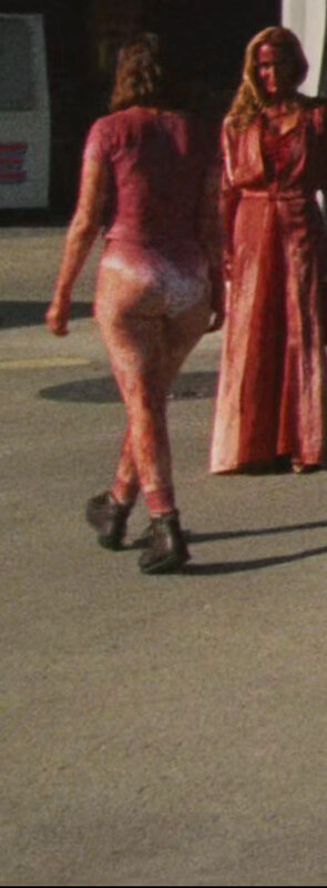 Hannah Einbinder nude photo 31