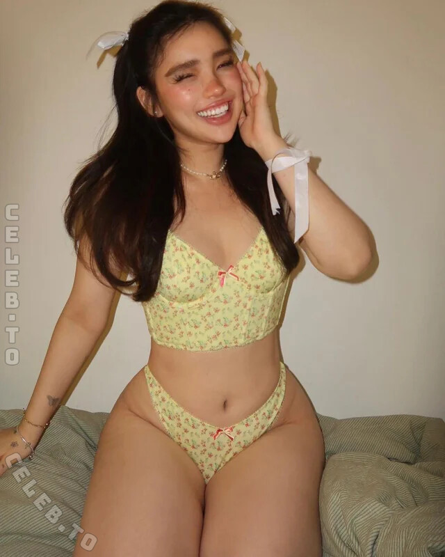 Hannah kae nude photo 7