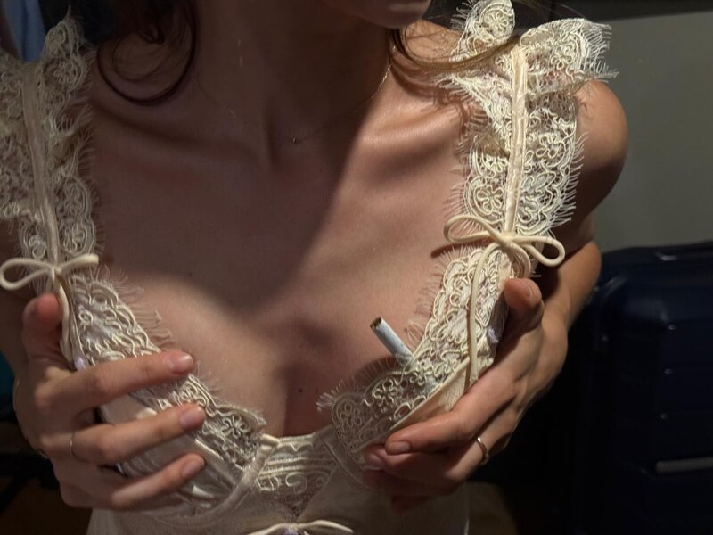 Hannah kepple nude photo 4