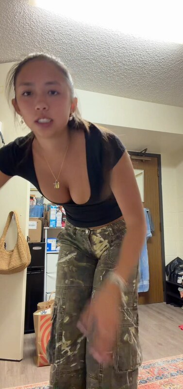Hannah Lee nude photo 12