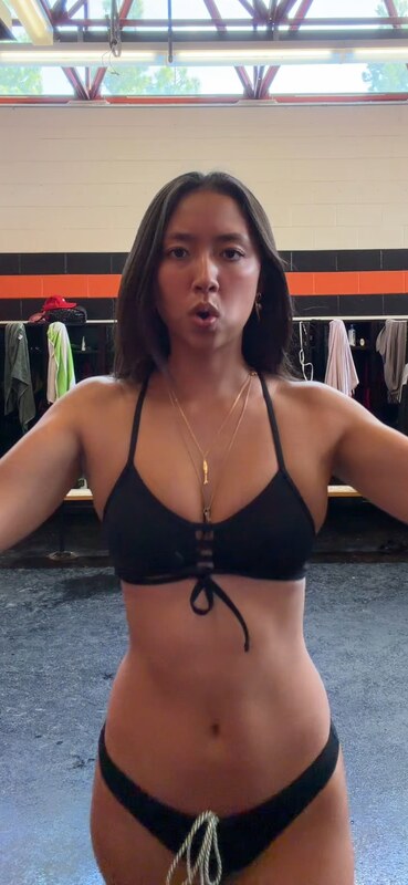 Hannah Lee nude photo 6