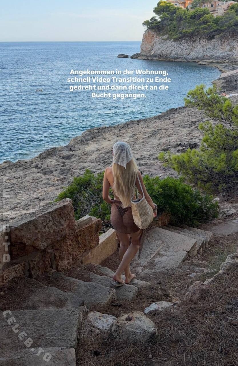 Hannah Maria nude photo 2