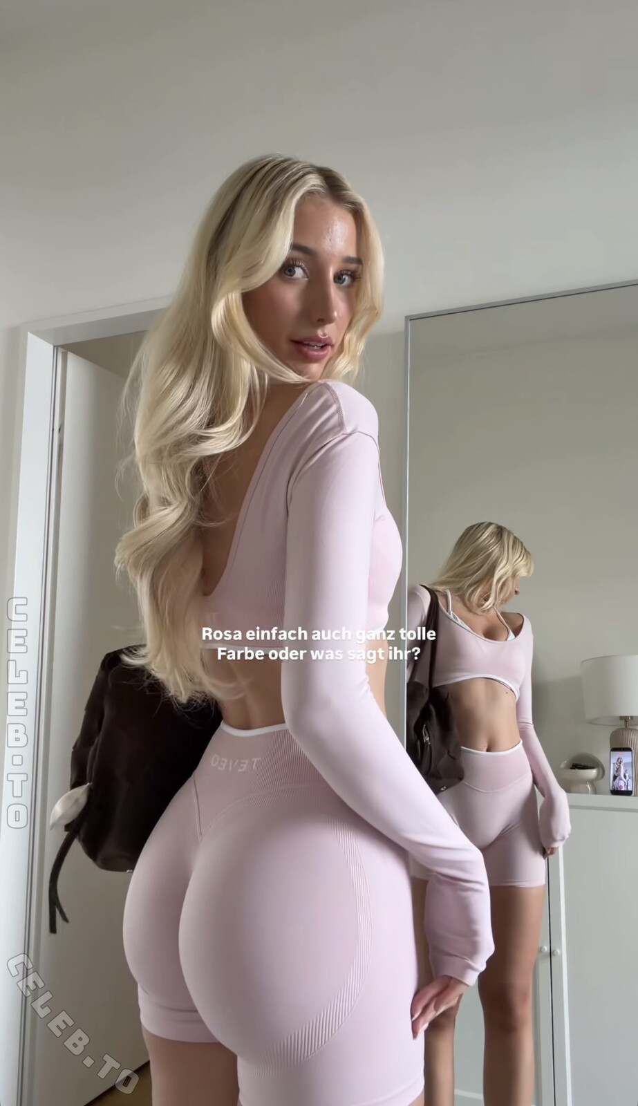 Hannah Maria nude photo 1