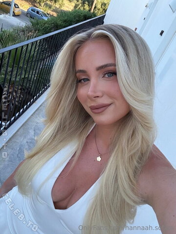 Hannah Sofia – I hope you have a nice weekend!😘🤪🤍