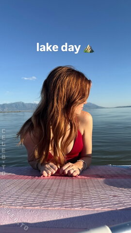 Hannah Stein New (2 photos)