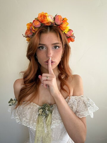 Hannah Stein nude photo 9