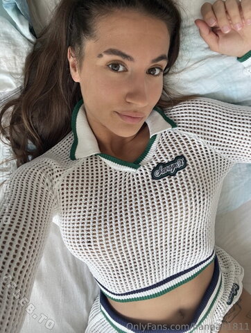Hannah1811 nude photo 17