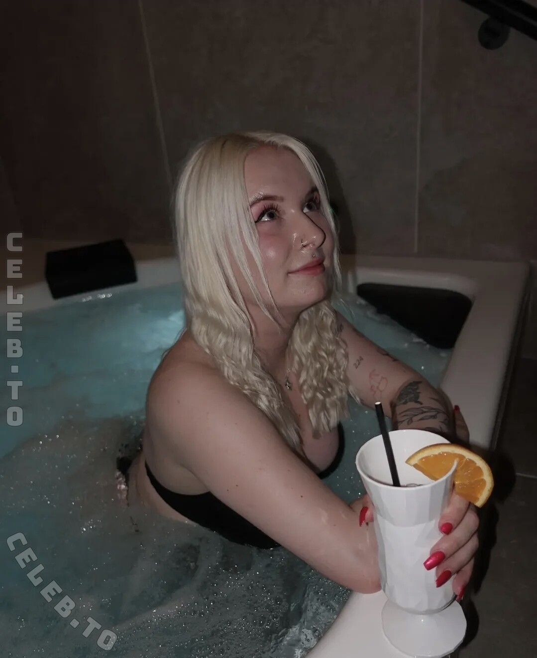 hannah.klt_ nude photo 2