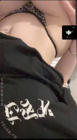 hannahluisienne nude photo 30
