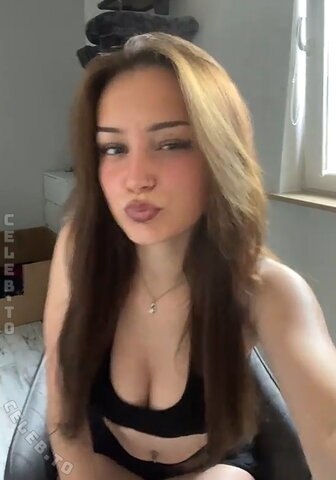 hannahluisienne Fresh (2 photos)