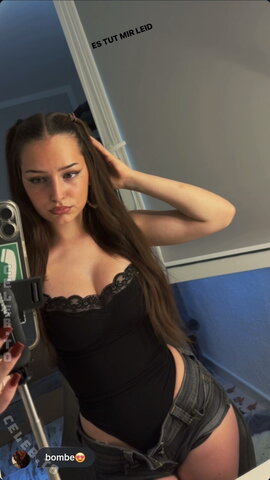 hannahluisienne Fresh (2 photos)