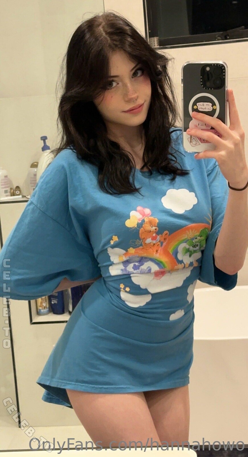 hannahowo nude photo 3