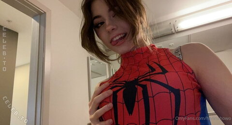 hannahowo nude photo 10