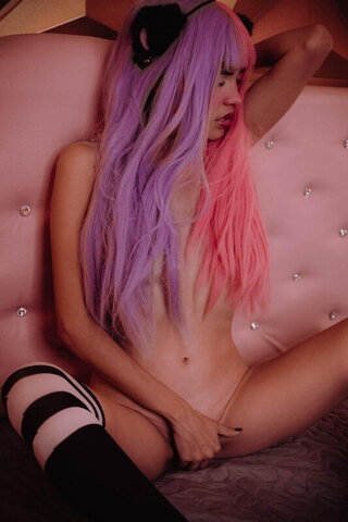Hanna_pettite nude photo 20