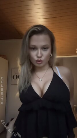 Hanna_vka nude photo 2