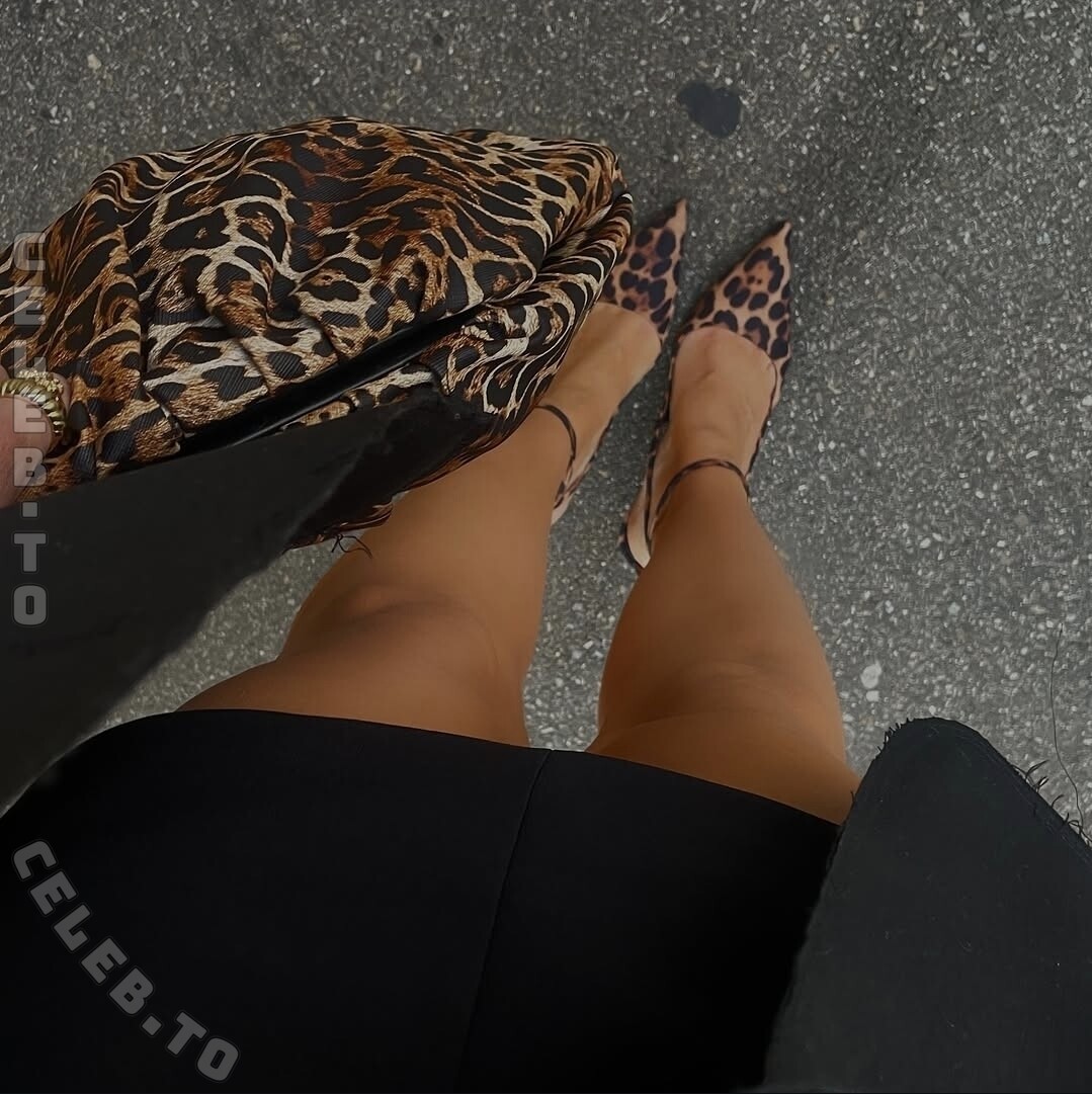 hanu13_ nude photo 4