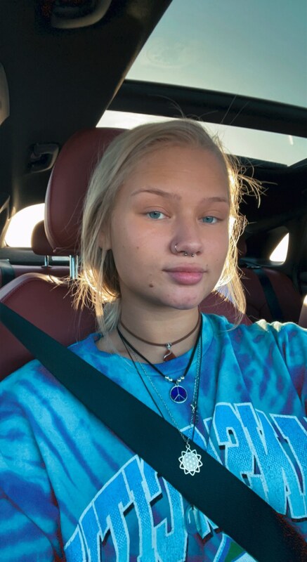 Harley King nude photo 3