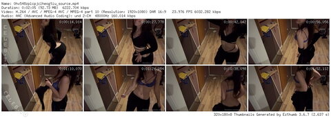 Harmenny nude photo 11
