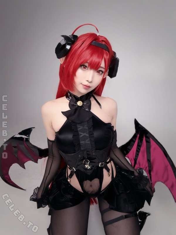hattie_cos nude photo 2