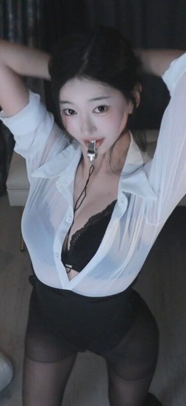 Haxxnini nude photo 14