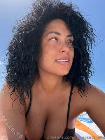 Hayley Alexis nude photo 42