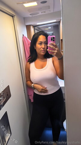 Hayley Alexis nude photo 19