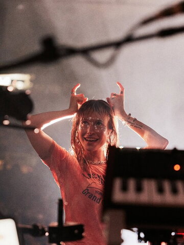 Hayley Williams nude photo 39