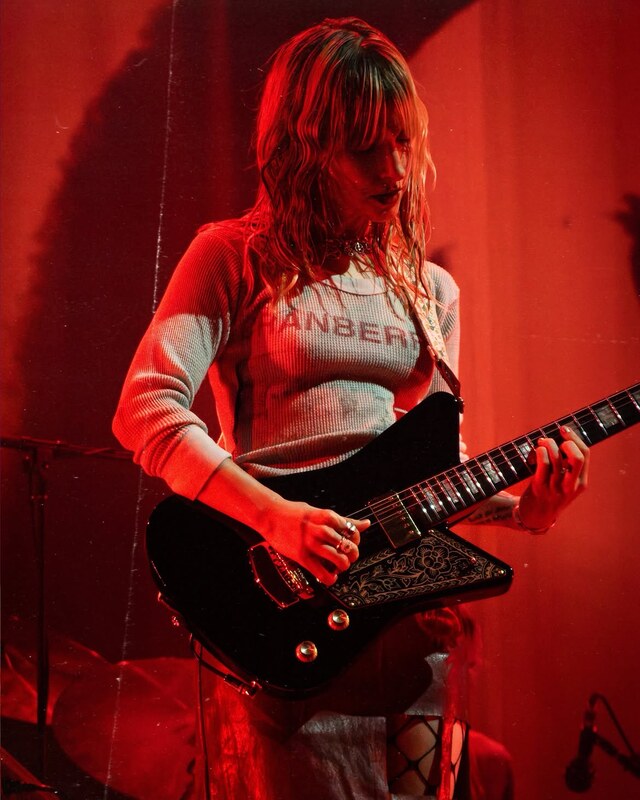 Hayley Williams nude photo 13