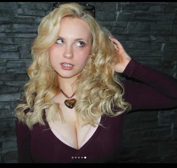 Haylo Hayley nude photo 13