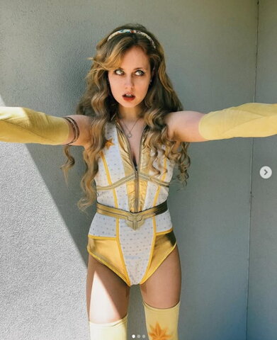 Haylo Hayley nude photo 3