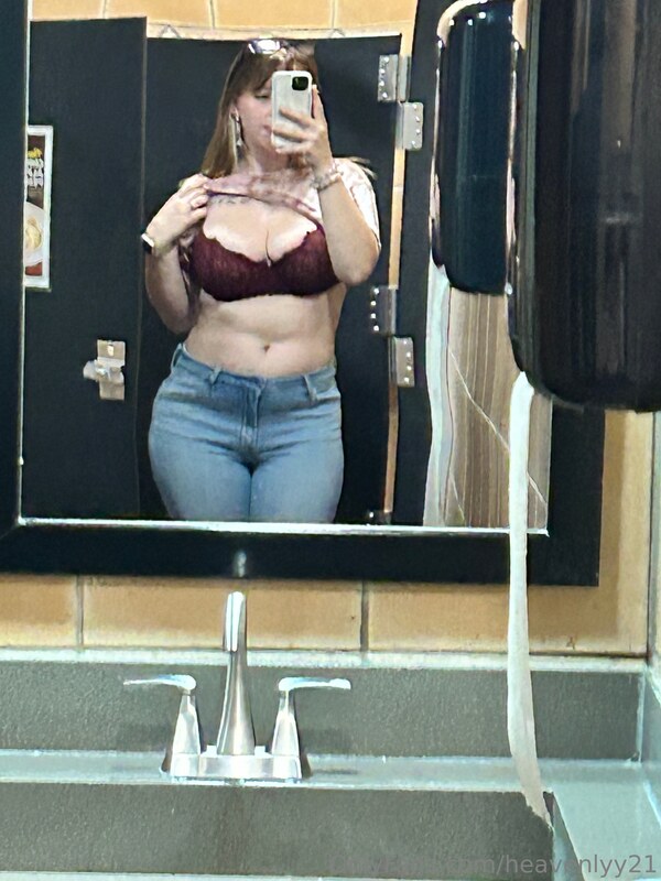 heavenlyy21 nude photo 4