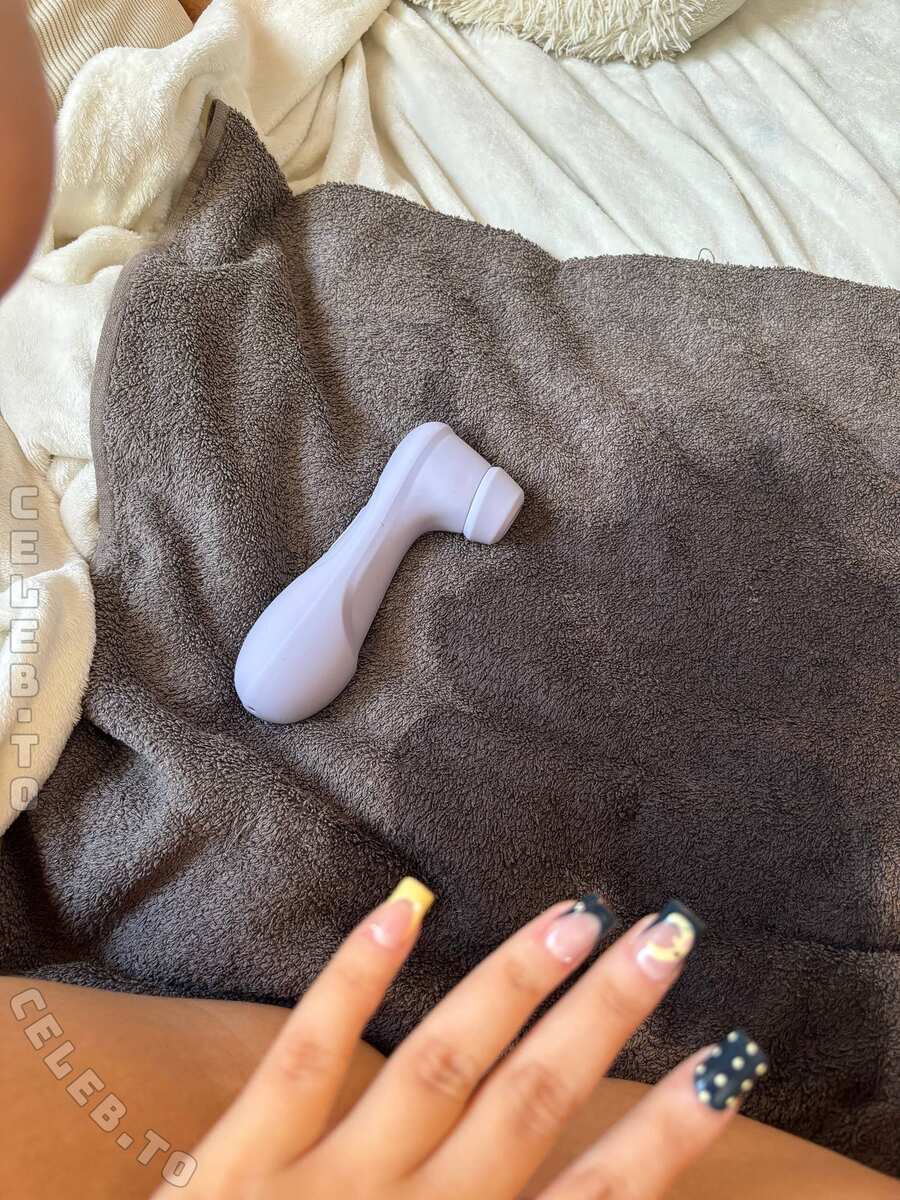 Heavensentjoyx nude photo 16