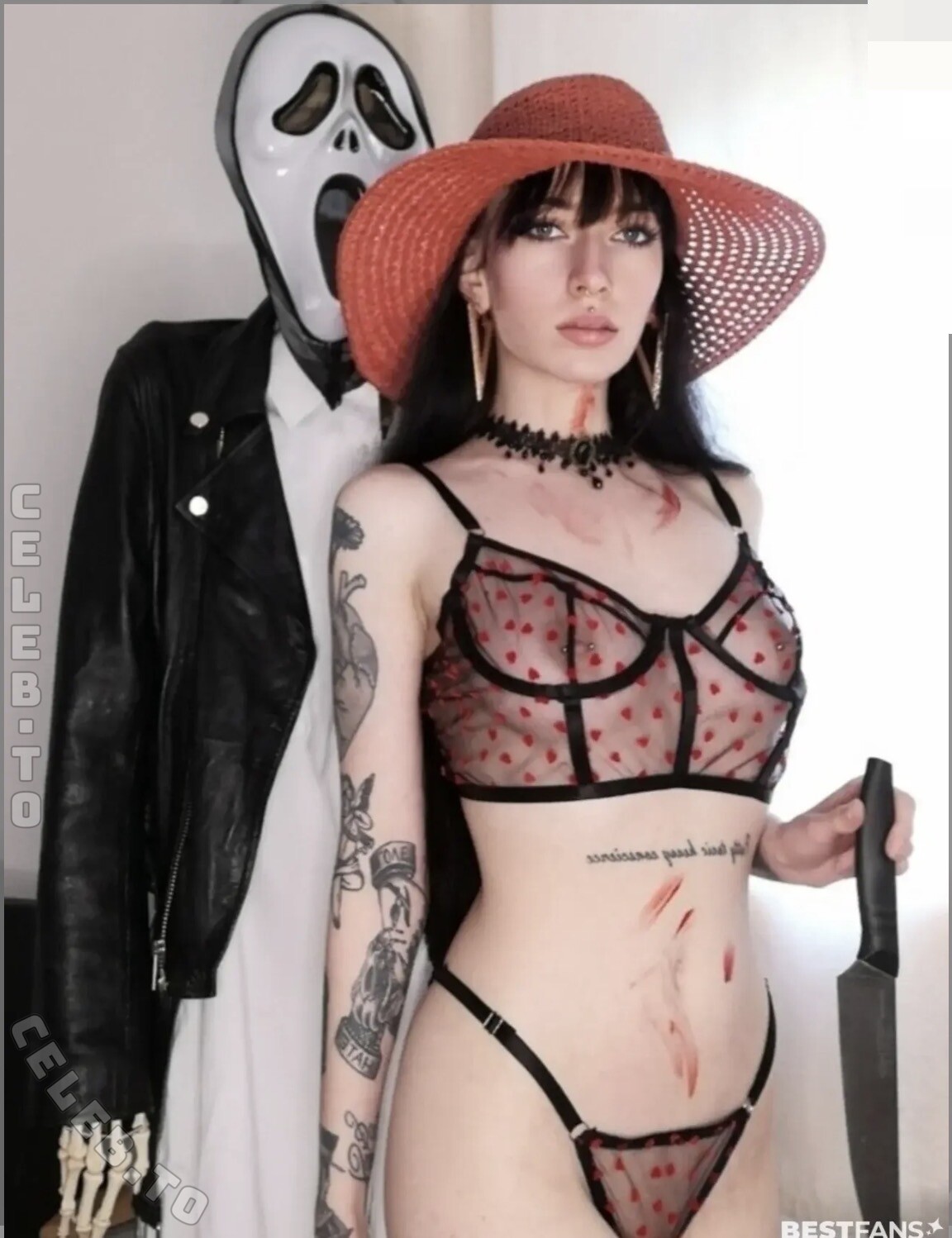 heavydaysinjune nude photo 4