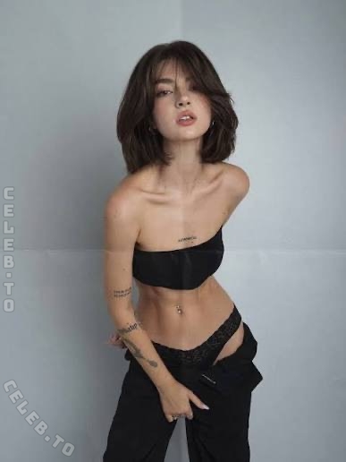 Heike Van Romburgh nude photo 4
